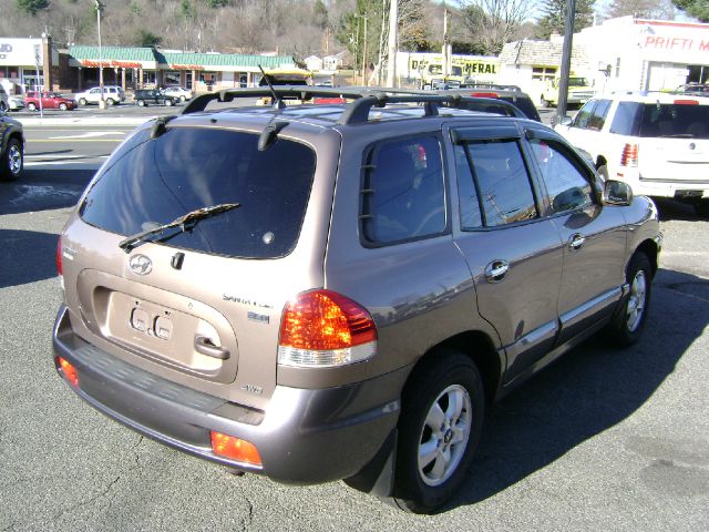 2005 Hyundai Santa Fe Sport W/ Navirearcam
