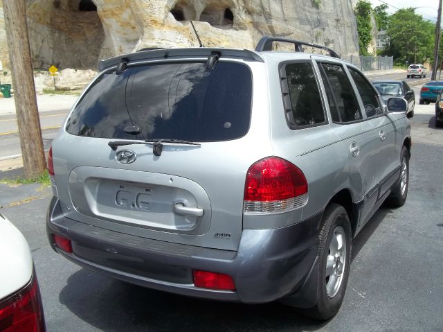 2005 Hyundai Santa Fe EX - DUAL Power Doors