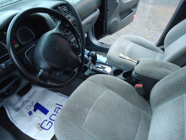 2005 Hyundai Santa Fe FWD 4dr Sport