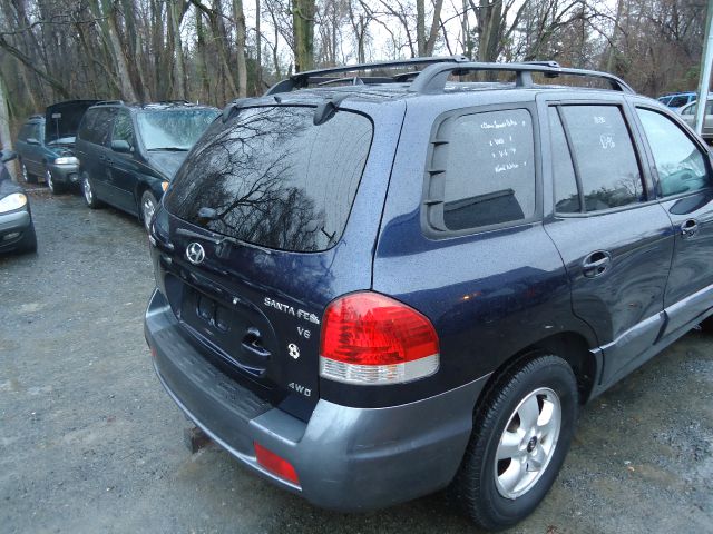 2005 Hyundai Santa Fe FWD 4dr Sport