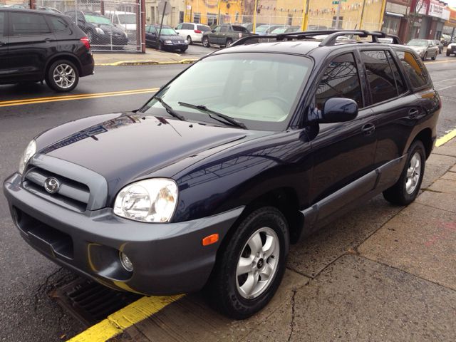 2005 Hyundai Santa Fe RT HEMI W/ Sunroof