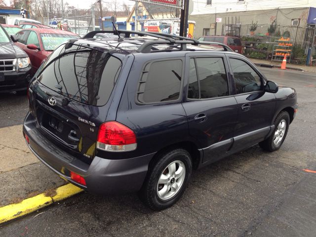 2005 Hyundai Santa Fe RT HEMI W/ Sunroof