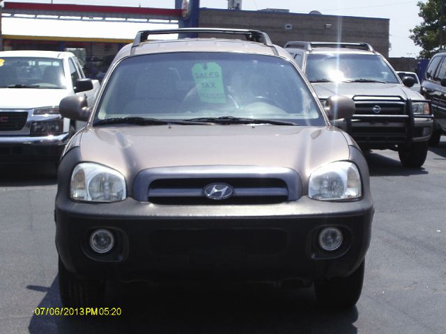 2005 Hyundai Santa Fe Reg Cab 135 WB
