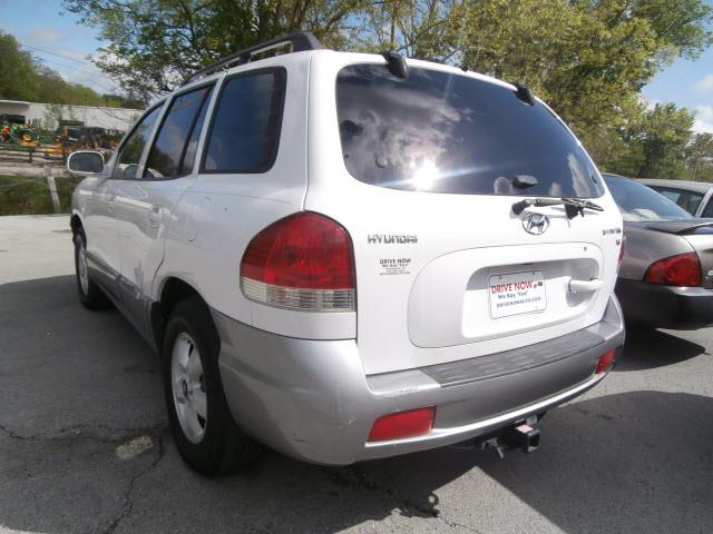 2005 Hyundai Santa Fe Unknown