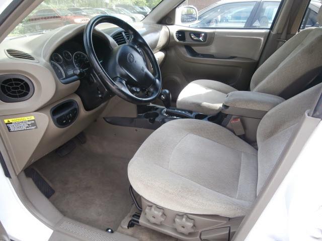2005 Hyundai Santa Fe Unknown