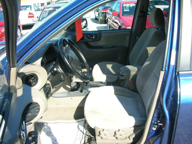 2006 Hyundai Santa Fe Reg. Cab 8-ft. Bed 2WD