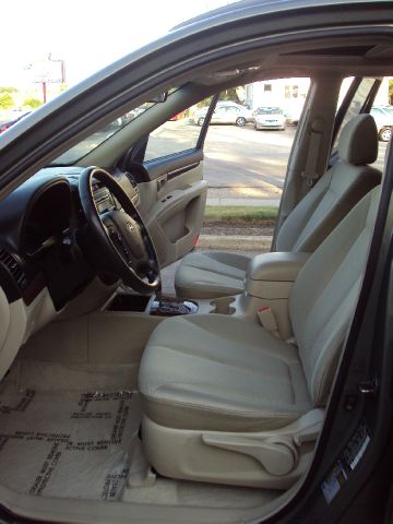 2007 Hyundai Santa Fe Reg. Cab 8-ft. Bed 2WD