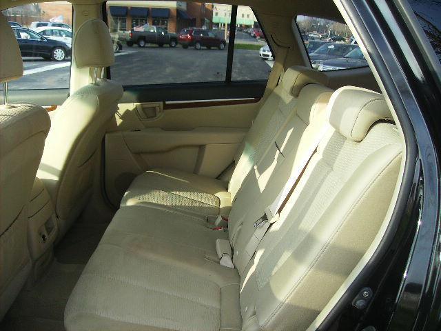 2007 Hyundai Santa Fe FWD 4dr Sport