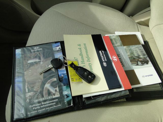 2007 Hyundai Santa Fe FWD 4dr Sport