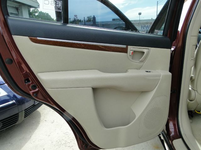 2007 Hyundai Santa Fe FWD 4dr Sport