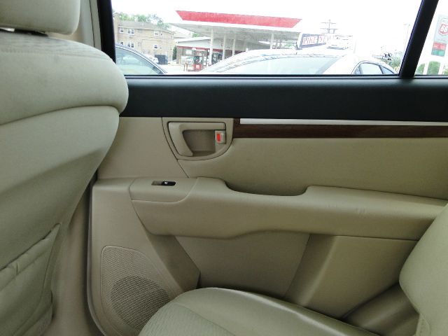 2007 Hyundai Santa Fe FWD 4dr Sport