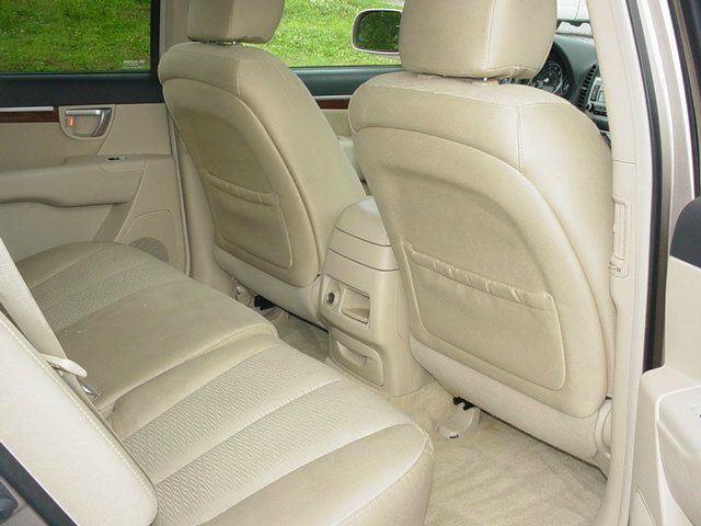 2007 Hyundai Santa Fe FWD 4dr Sport