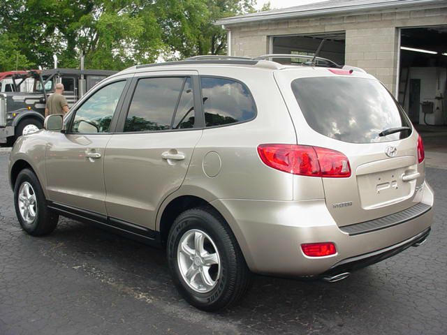 2007 Hyundai Santa Fe FWD 4dr Sport