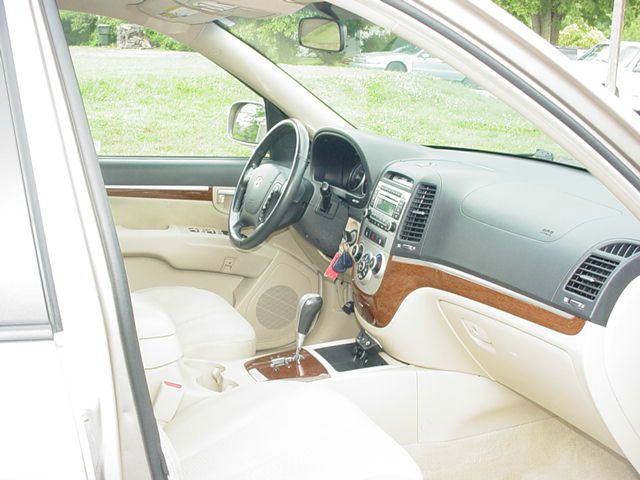2007 Hyundai Santa Fe FWD 4dr Sport