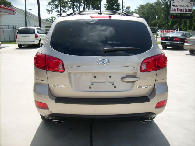2007 Hyundai Santa Fe FWD 4dr Sport