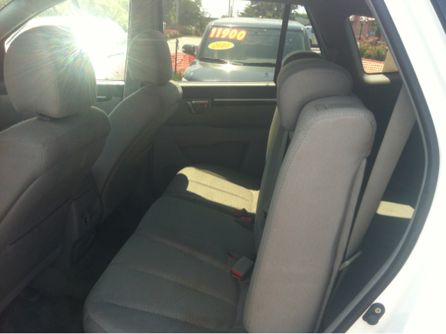 2007 Hyundai Santa Fe FWD 4dr Sport