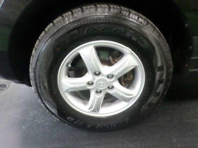 2008 Hyundai Santa Fe FWD 4dr Sport