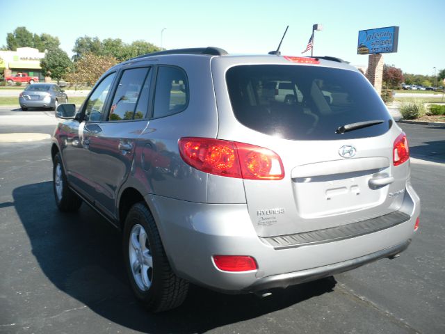 2008 Hyundai Santa Fe FWD 4dr Sport