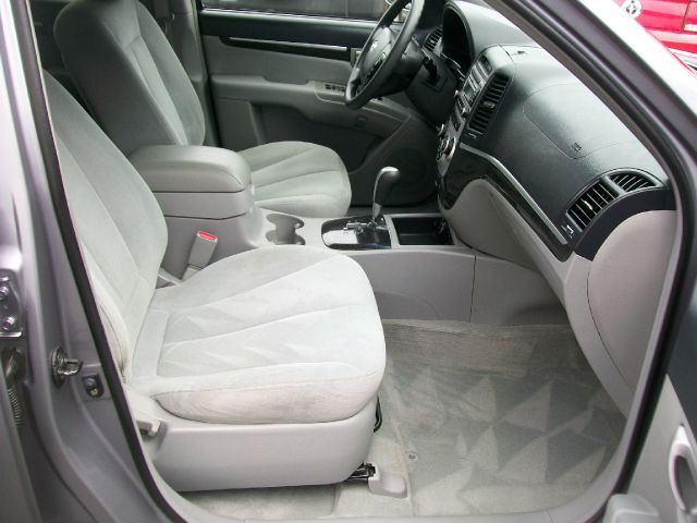 2008 Hyundai Santa Fe Reg. Cab 8-ft. Bed 2WD
