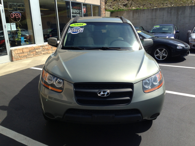 2008 Hyundai Santa Fe Reg. Cab 8-ft. Bed 2WD
