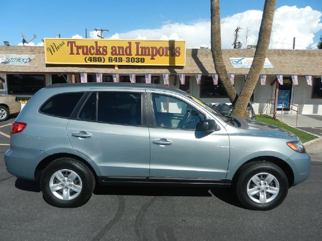 2009 Hyundai Santa Fe FWD 4dr Sport