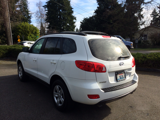 2009 Hyundai Santa Fe FWD 4dr Sport