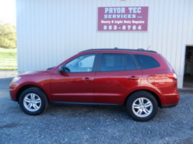 2010 Hyundai Santa Fe Xls-sharp