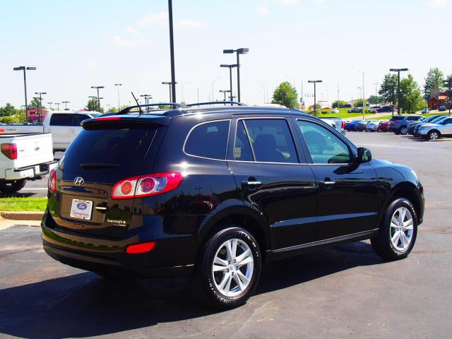 2011 Hyundai Santa Fe SLT 25