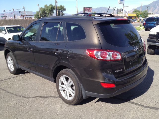 2011 Hyundai Santa Fe Ram Royal SE
