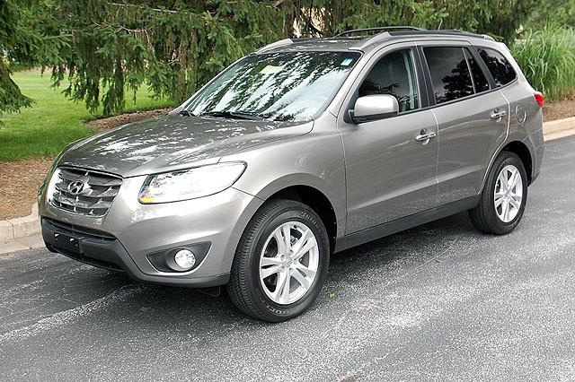 2011 Hyundai Santa Fe SVM