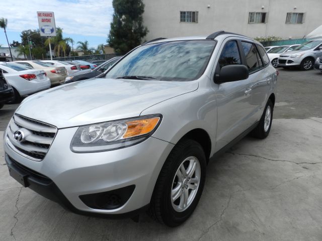 2012 Hyundai Santa Fe Xls-sharp