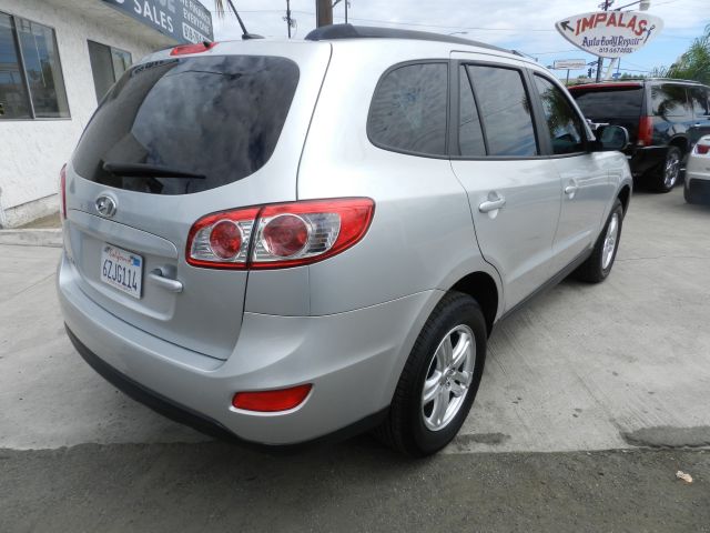 2012 Hyundai Santa Fe Xls-sharp