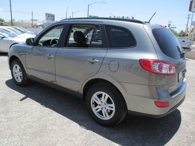 2012 Hyundai Santa Fe Xls-sharp