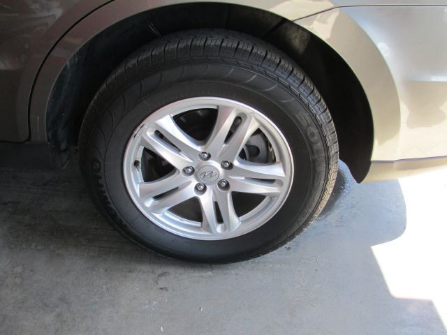 2012 Hyundai Santa Fe Xls-sharp