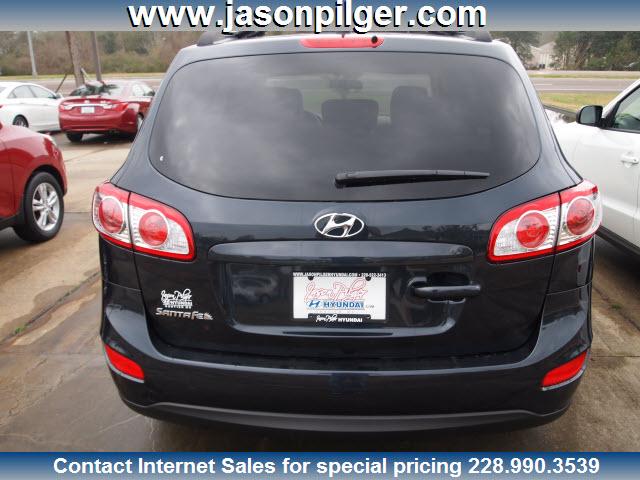 2012 Hyundai Santa Fe FWD 4dr Sport