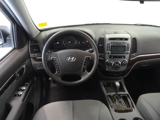 2012 Hyundai Santa Fe FWD 4dr Sport