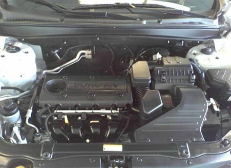 2012 Hyundai Santa Fe XR W/ RES