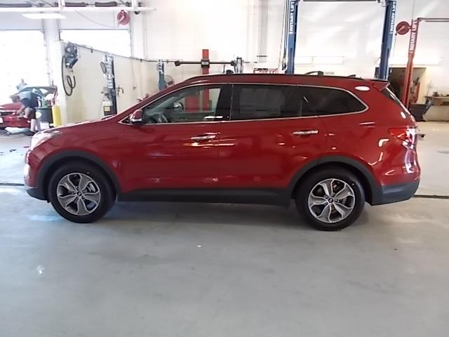 2013 Hyundai Santa Fe FWD 4dr Sport