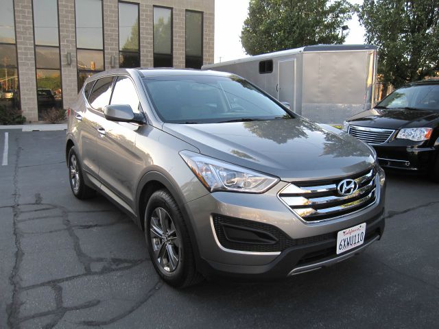2013 Hyundai Santa Fe SES (SE SVG) 1300 Down