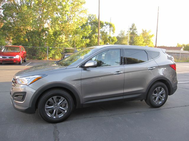 2013 Hyundai Santa Fe SES (SE SVG) 1300 Down