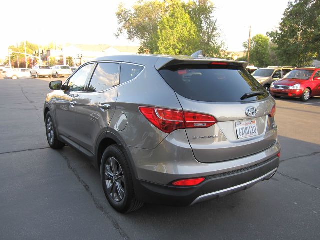 2013 Hyundai Santa Fe SES (SE SVG) 1300 Down