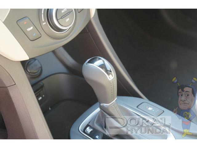 2014 Hyundai Santa Fe Unknown