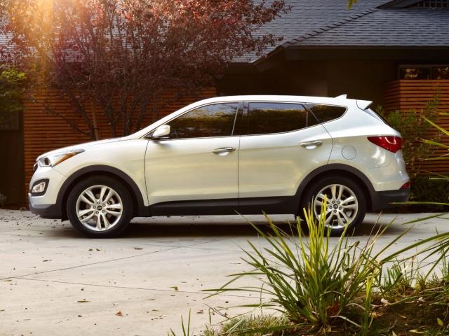2014 Hyundai Santa Fe 5 Speed 4x4