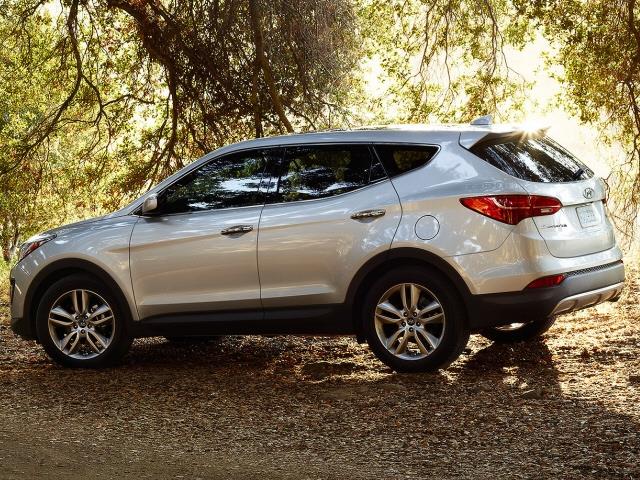 2014 Hyundai Santa Fe 5 Speed 4x4