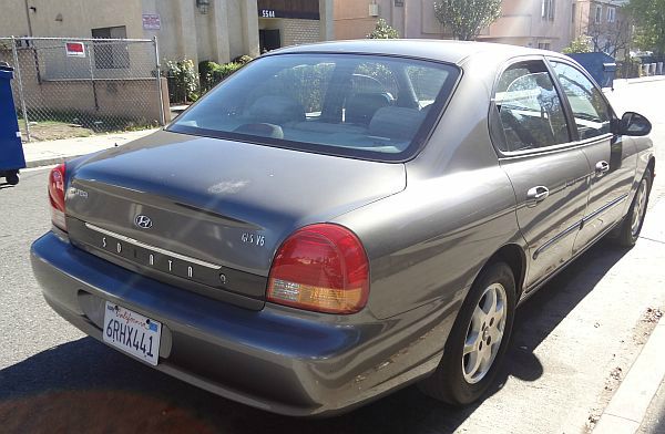 2000 Hyundai Sonata FWD 4dr Sport