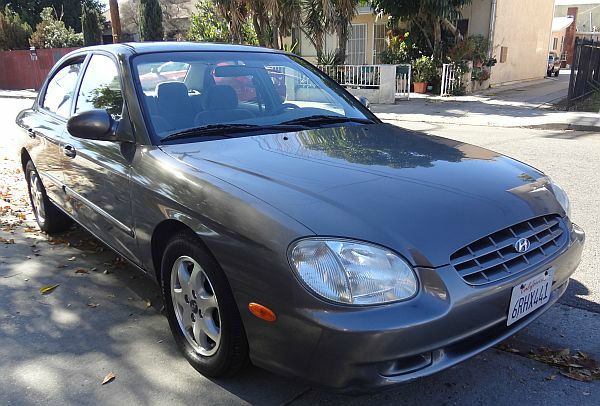 2000 Hyundai Sonata FWD 4dr Sport