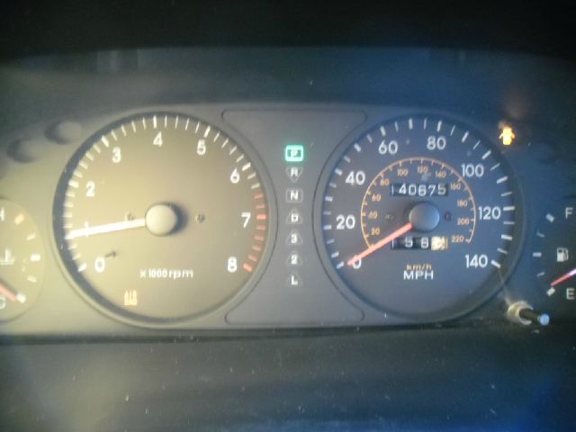2000 Hyundai Sonata Base