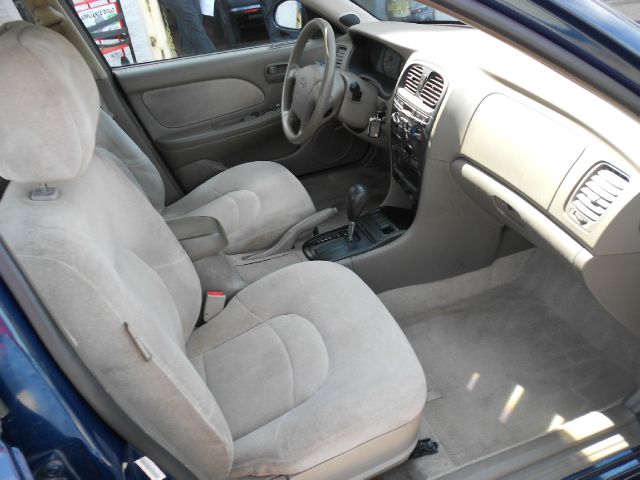2000 Hyundai Sonata S Sedan