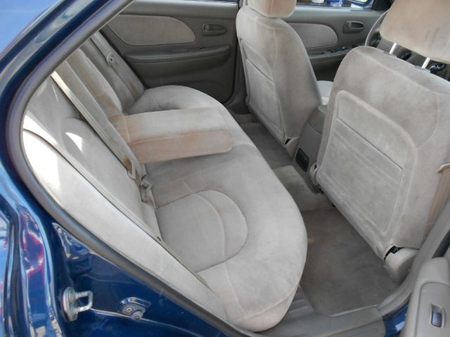 2000 Hyundai Sonata S Sedan