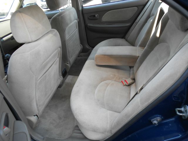 2000 Hyundai Sonata S Sedan
